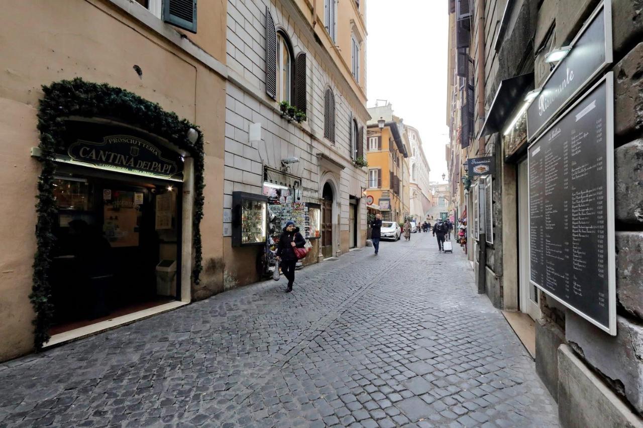 Eve Guest House At Trevi Fountain Roma Exterior foto